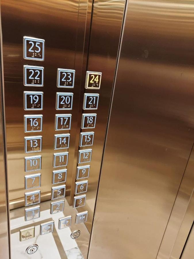 Level 24 - Sea & Sky View Apartment Odessa Eksteriør billede