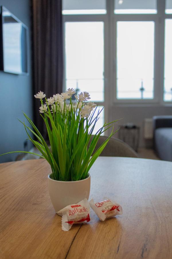 Level 24 - Sea & Sky View Apartment Odessa Eksteriør billede
